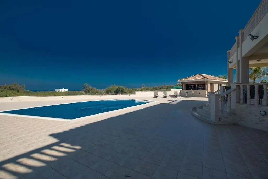 Villa Protaras Deluxe, Fabulous And Luxurious 7Bdr Villa, Close To Fig Tree Bay Beach