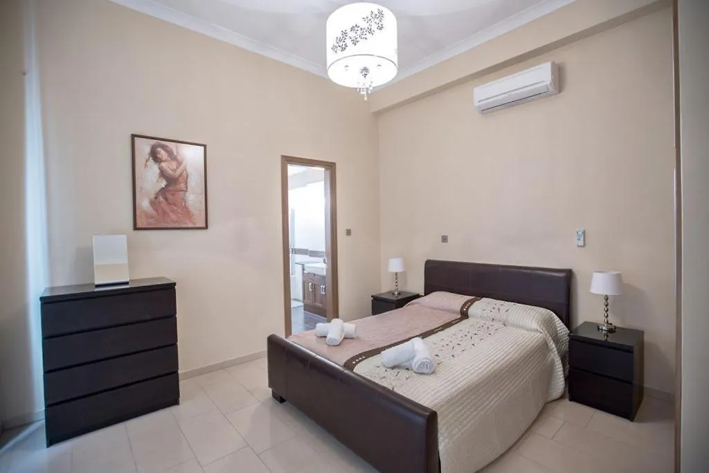 Villa Protaras Deluxe, Fabulous And Luxurious 7Bdr Villa, Close To Fig Tree Bay Beach