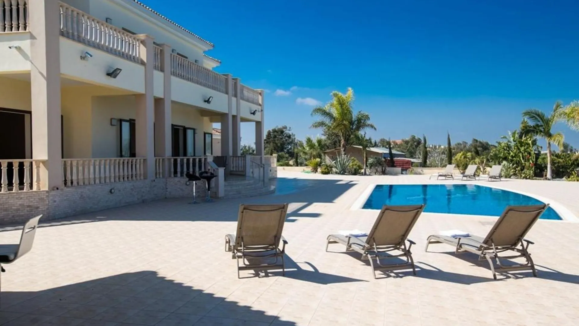 Villa Protaras Deluxe, Fabulous And Luxurious 7Bdr Villa, Close To Fig Tree Bay Beach
